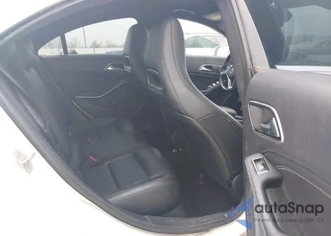 2014 Mercedes-Benz Cla 250 z USA, uszkodzony, nr VIN WDDSJ4EB0EN149077